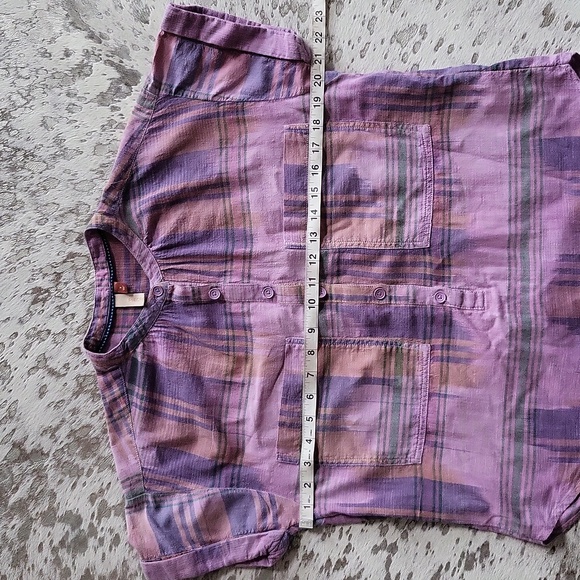 Anthropologie Pilcro Hannah Surfer Blouse Purple Motif SzS - Picture 5 of 9